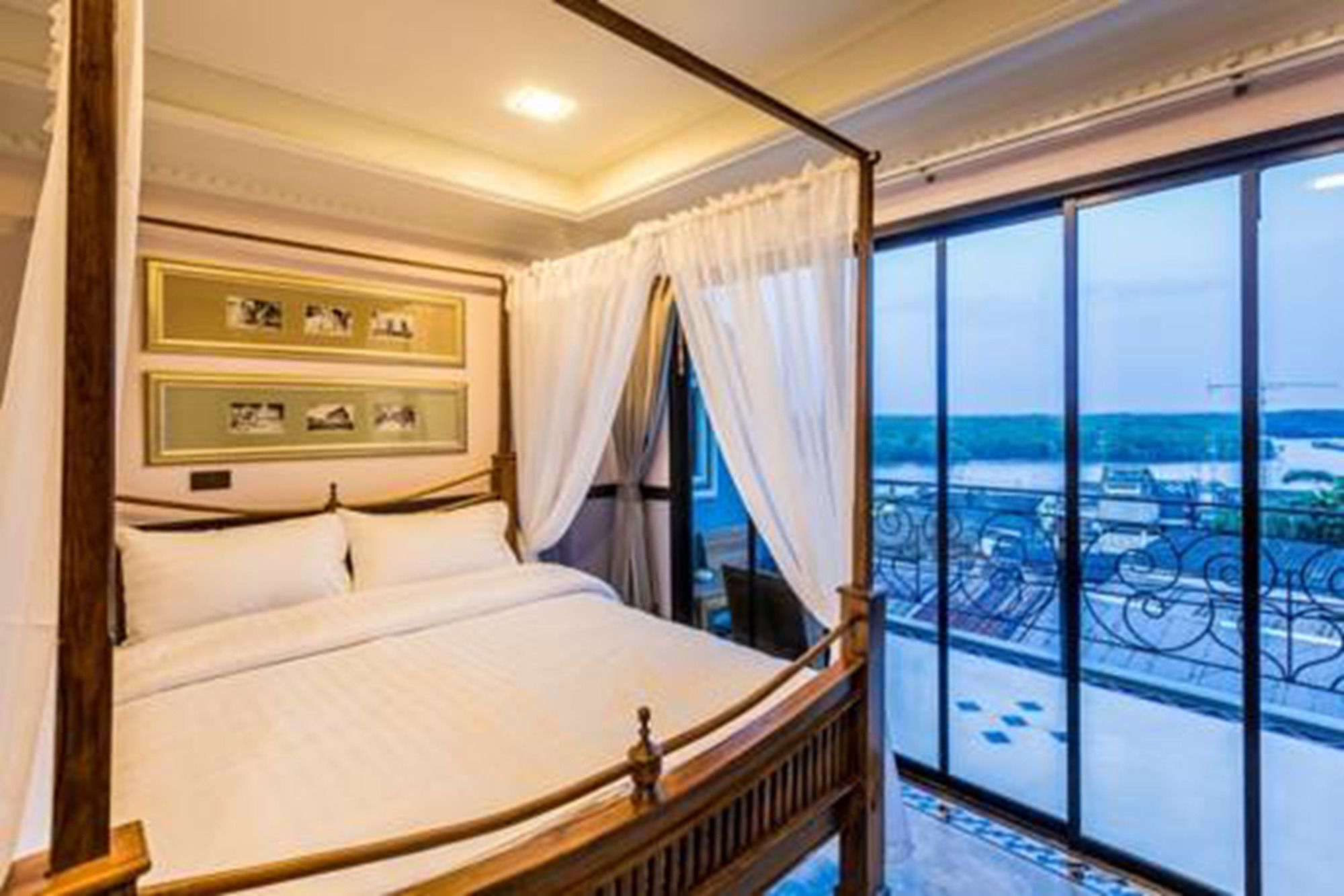 ยู เรสซิเดนต์ โฮเทล Hotel Krabi ภายนอก รูปภาพ