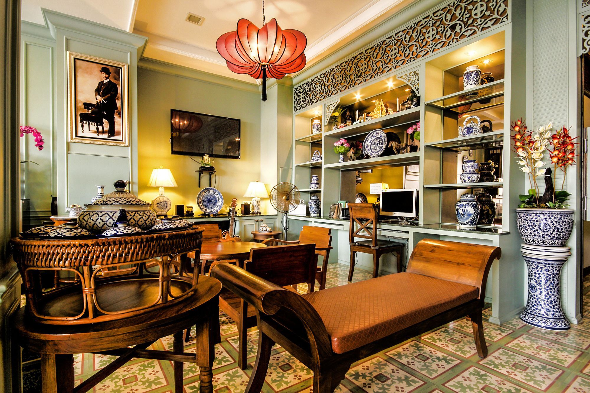 ยู เรสซิเดนต์ โฮเทล Hotel Krabi ภายนอก รูปภาพ