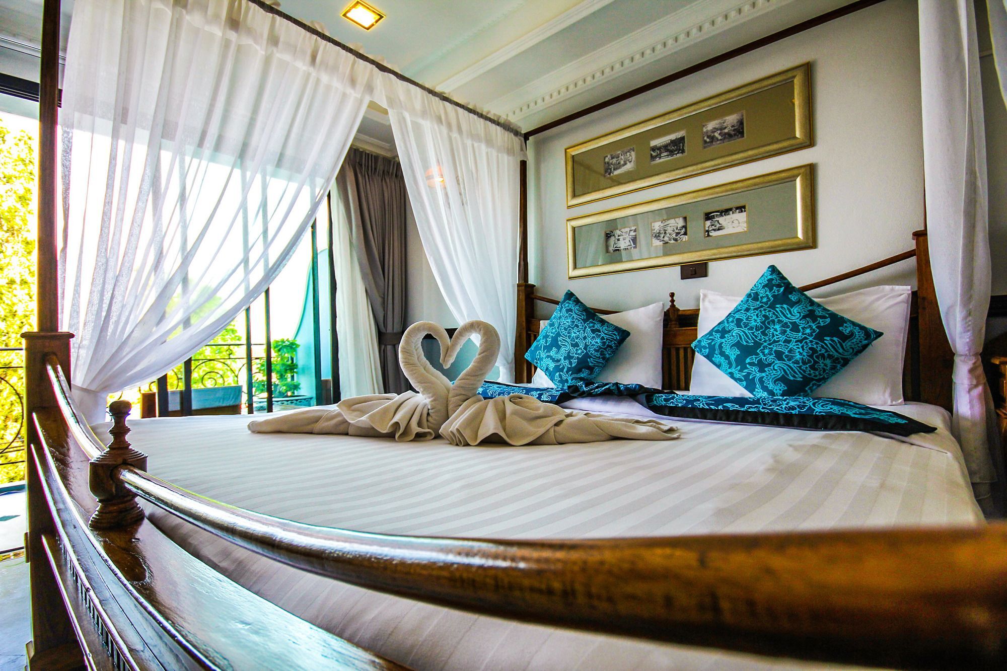 ยู เรสซิเดนต์ โฮเทล Hotel Krabi ภายนอก รูปภาพ