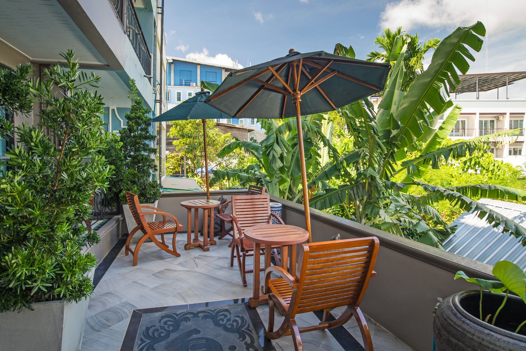 ยู เรสซิเดนต์ โฮเทล Hotel Krabi ภายนอก รูปภาพ